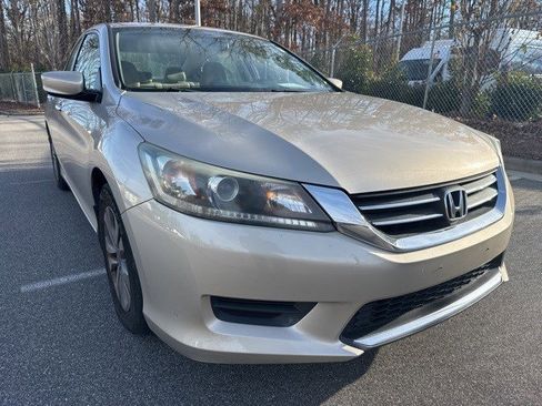 Used 2015 Honda Accord LX image 10
