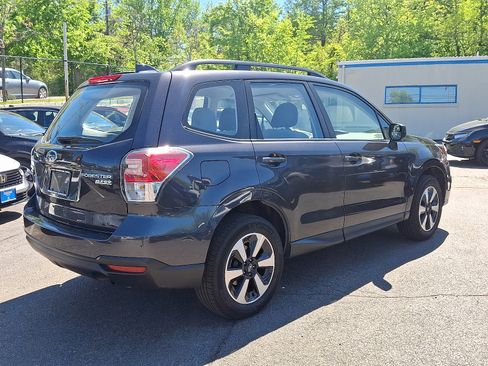 Used 2017 Subaru Forester 2.5i w/ Alloy Wheel Package AWD/4WD image 7