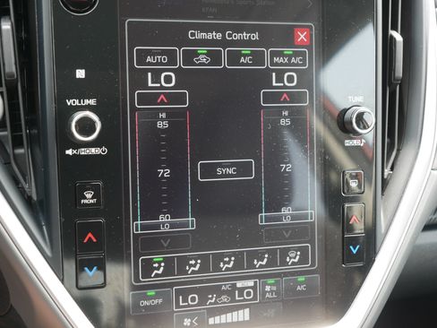 Certified 2025 Subaru Crosstrek 2.5i Premium AWD/4WD image 23