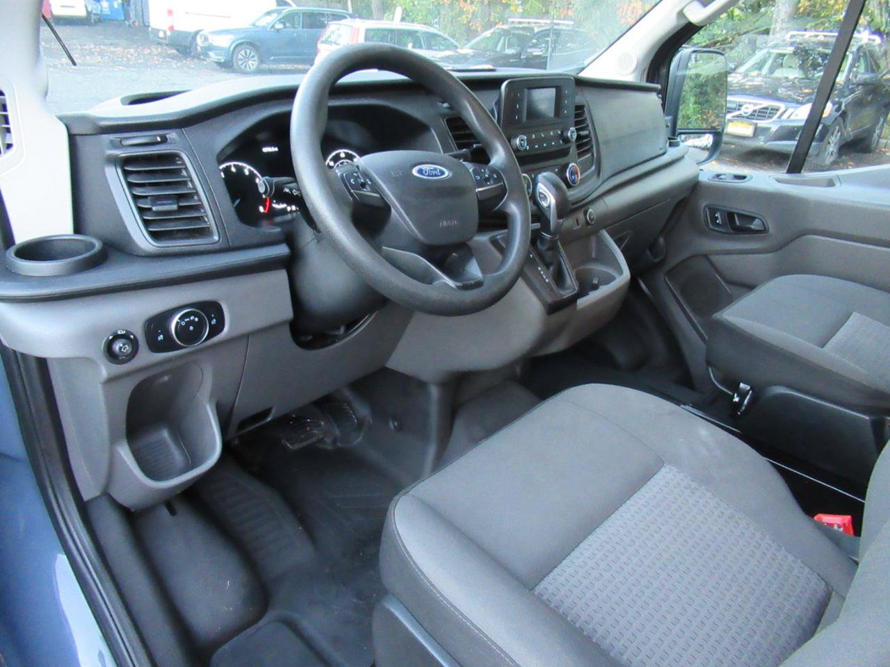 Used 2020 Ford Transit 250 148 High Roof Extended RWD image 21