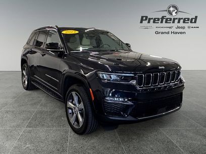 Used 2024 Jeep Grand Cherokee Limited w/ Luxury Tech Group II