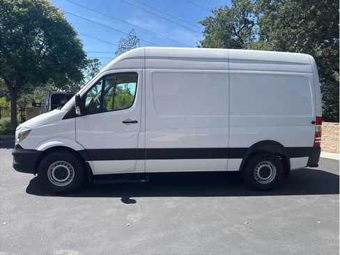 Used 2017 Mercedes-Benz Sprinter 2500 w/ Driver Comfort Package image 2