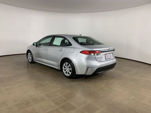 Used 2023 Toyota Corolla LE image 14