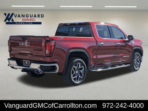 New 2026 GMC Sierra 1500 SLT image 10