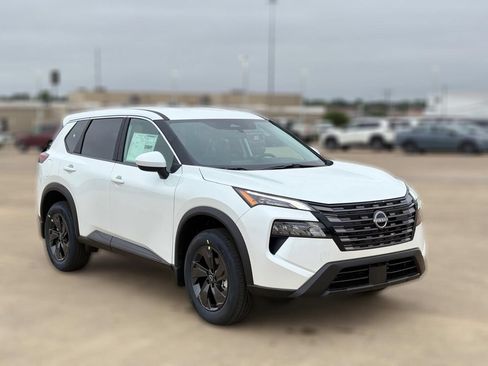 New 2026 Nissan Rogue SV AWD/4WD image 6