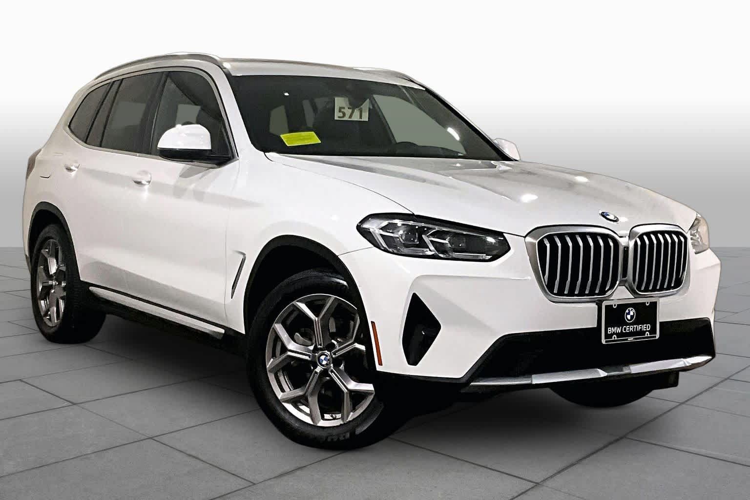 Used 2024 BMW X3 xDrive30i w/ Premium Package AWD/4WD image 2