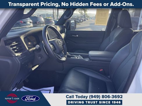 Used 2024 Lexus GX 550 AWD/4WD image 17