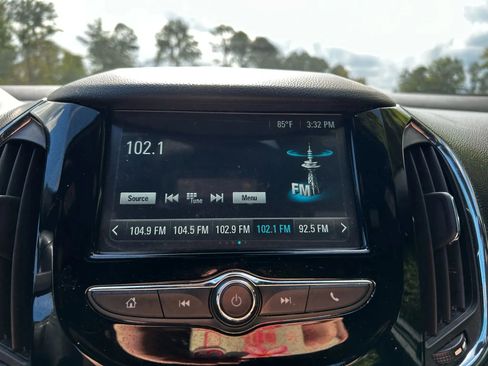 Used 2018 Chevrolet Cruze Premier w/ RS Package image 18