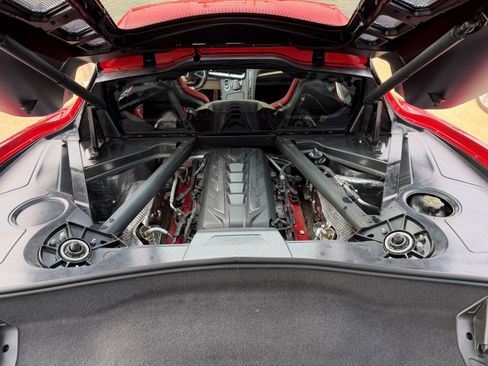 Used 2021 Chevrolet Corvette Stingray Coupe w/ Battery Protection Package RWD image 26