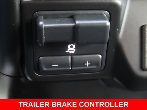 Used 2021 Chevrolet Silverado 1500 LT w/ Convenience Package II image 34