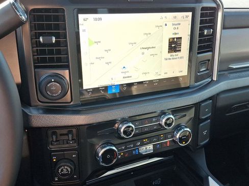 New 2026 Ford F250 Platinum w/ Tremor Off-Road Package image 12