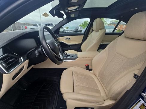 Used 2022 BMW 330i xDrive Sedan AWD/4WD image 14