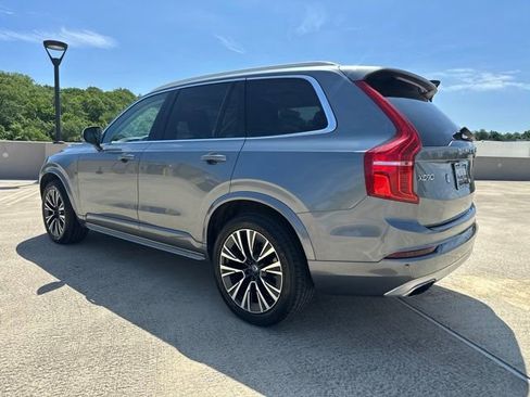 Used 2020 Volvo XC90 T5 Momentum AWD/4WD image 5