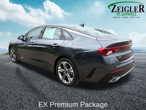 Used 2024 Kia K5 EX w/ EX Premium Package FWD image 3