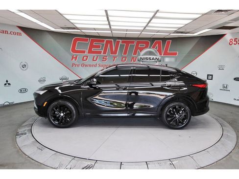 Used 2024 Buick Envista Sport Touring w/ Convenience I Package FWD image 3