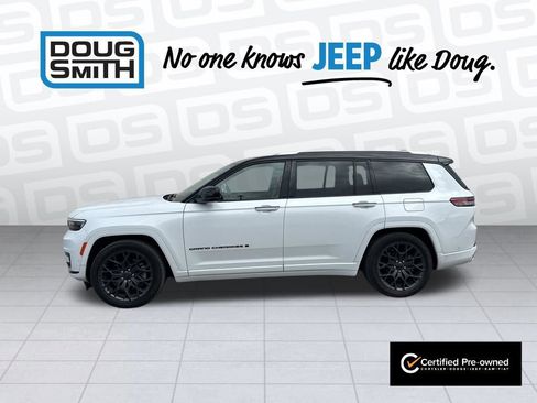 Certified 2023 Jeep Grand Cherokee L Summit image 2