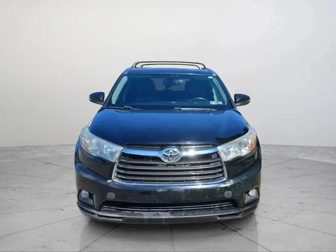 Used 2015 Toyota Highlander XLE image 8