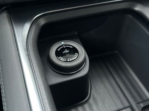 New 2026 Ford Expedition Active RWD image 28