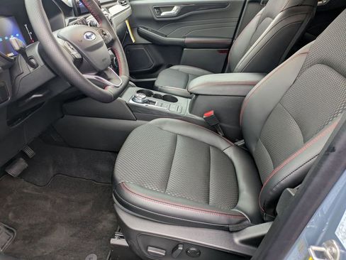 New 2026 Ford Escape ST-Line w/ Cold Weather Package image 19