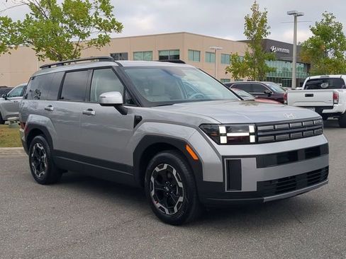 New 2025 Hyundai Santa Fe SEL image 3