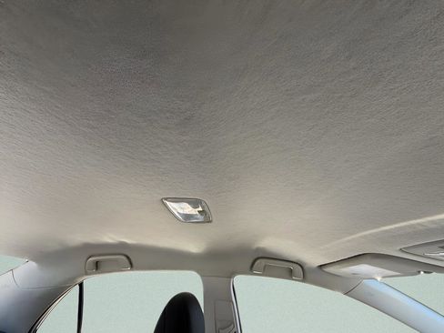 Used 2013 Toyota Corolla S FWD image 18