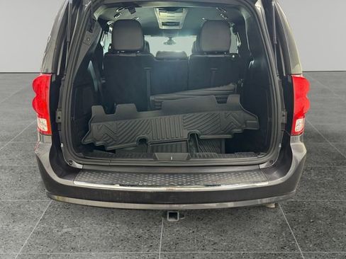 Used 2019 Dodge Grand Caravan GT FWD image 13