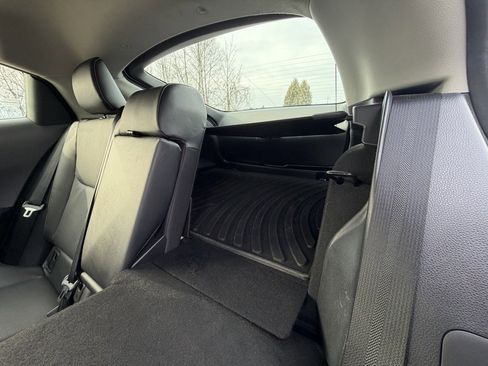 Used 2023 Toyota Prius XLE image 26