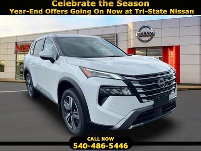 New 2025 Nissan Rogue SL w/ Tech Package