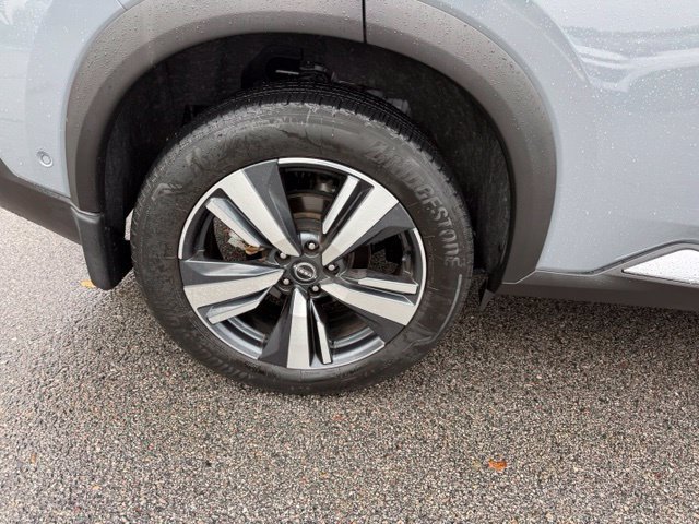 Certified 2023 Nissan Rogue SL w/ SL Premium Package AWD/4WD image 28