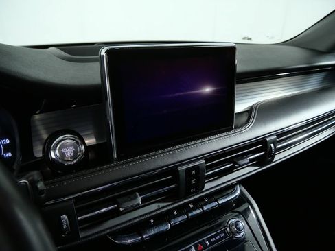 Certified 2022 Lincoln Corsair FWD image 18