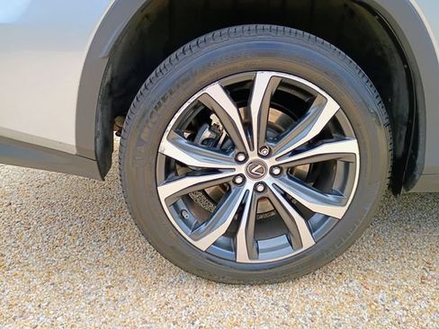 Used 2022 Lexus RX 350L FWD w/ Premium Package image 21