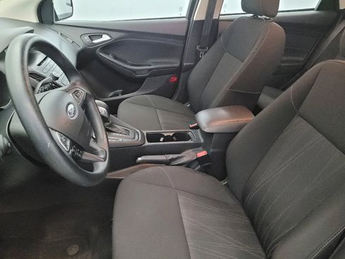 Used 2017 Ford Focus SE w/ Interior Protection Package image 17