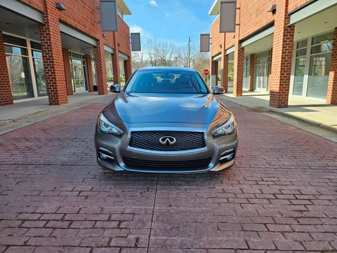 Used 2016 INFINITI Q50 Premium w/ 2.0T Premium Plus Package AWD/4WD image 2