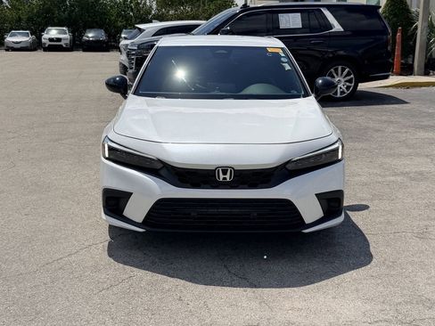Used 2024 Honda Civic Sport image 3