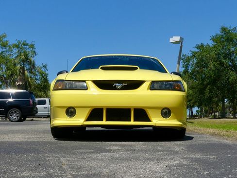 Used 2001 Ford Mustang GT RWD image 33