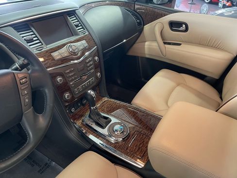 Used 2017 Nissan Armada Platinum w/ Captain Seat Package RWD image 28
