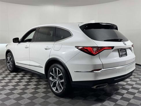 Used 2024 Acura MDX SH-AWD w/ Technology Package image 8