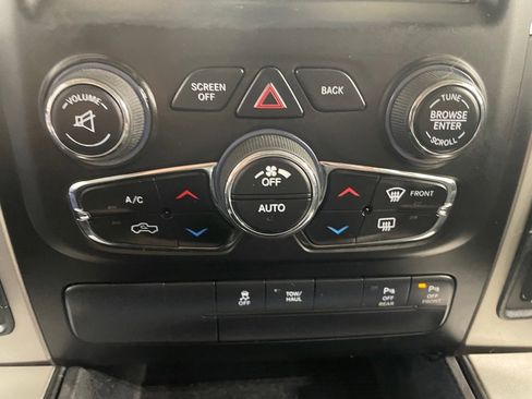 Used 2017 RAM 1500 Big Horn image 32