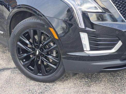 Used 2021 Cadillac XT5 Sportv AWD/4WD image 3