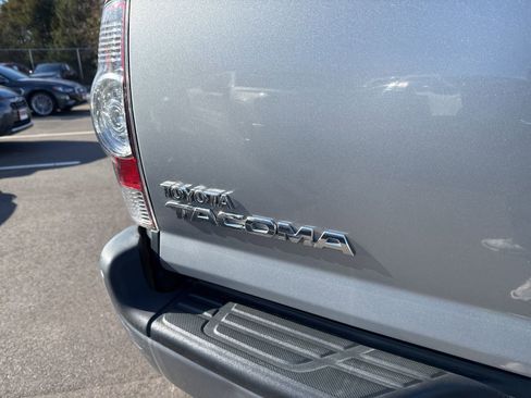 Used 2015 Toyota Tacoma 4x4 Double Cab image 10
