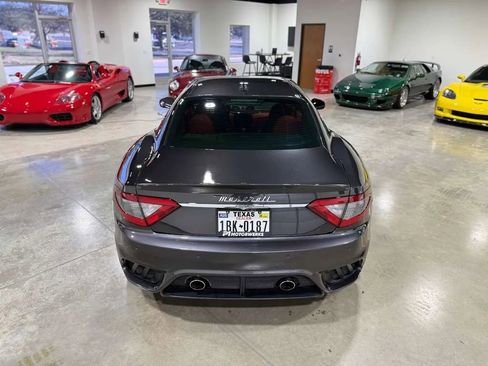 Used 2018 Maserati GranTurismo MC image 12