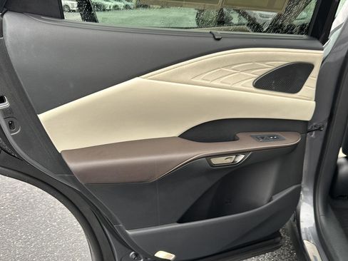 Used 2023 Lexus RX 350 RX 350 Luxury w/ Accessory Package (Z1) image 15