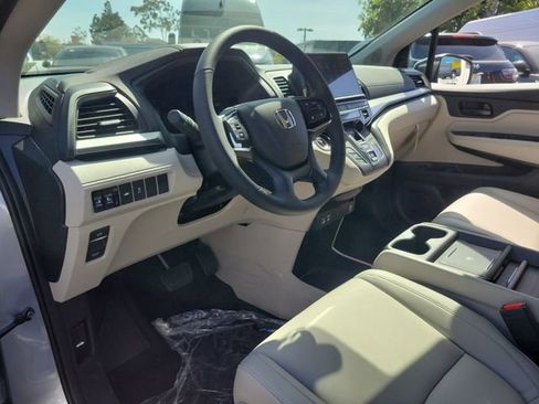 New 2026 Honda Odyssey EX-L image 17