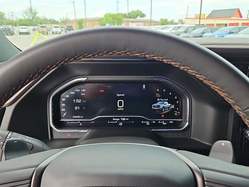 Used 2024 GMC Sierra 1500 AT4 w/ Technology Package AWD/4WD image 14