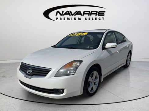Used 2007 Nissan Altima 3.5 SE w/ Technology Pkg FWD image 1