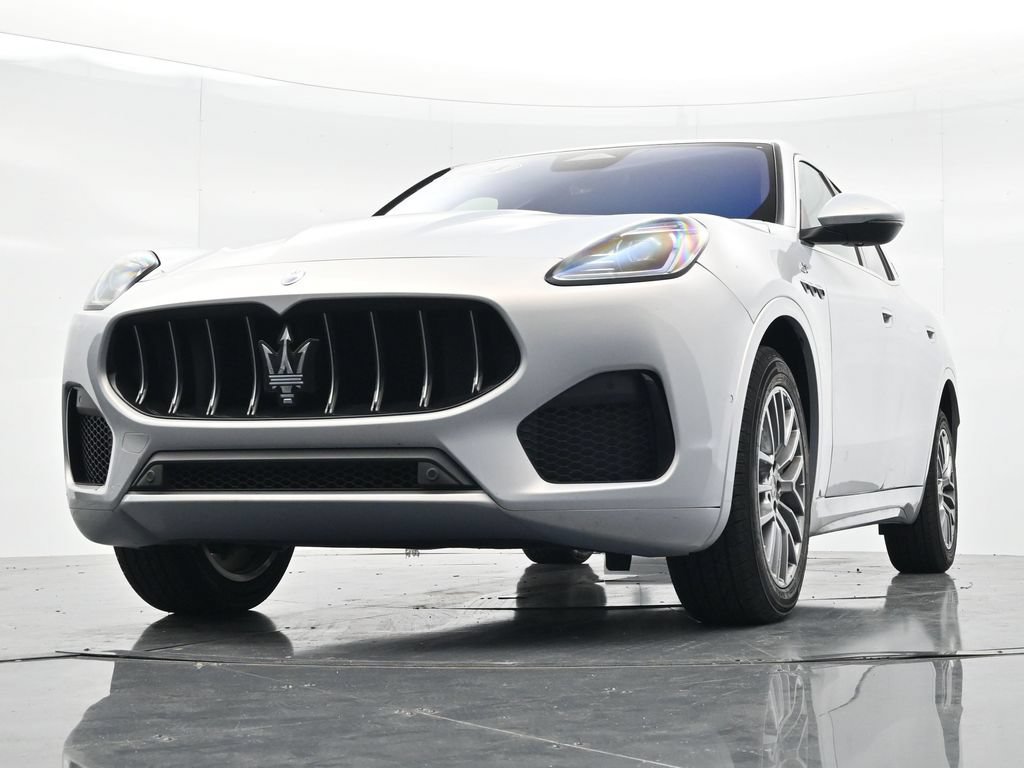 Used 2024 Maserati Grecale GT AWD/4WD image 24