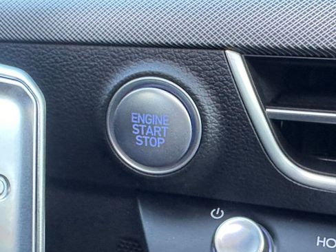 Certified 2025 Hyundai Sonata Limited image 30