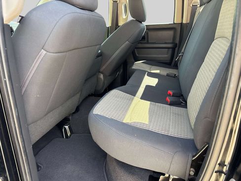 Used 2012 RAM 1500 Express AWD/4WD image 9
