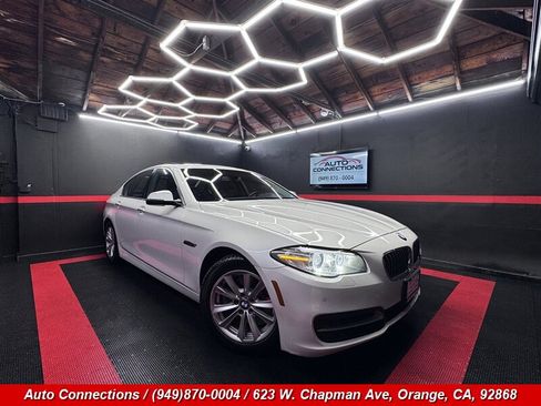Used 2014 BMW 528i Sedan RWD image 1