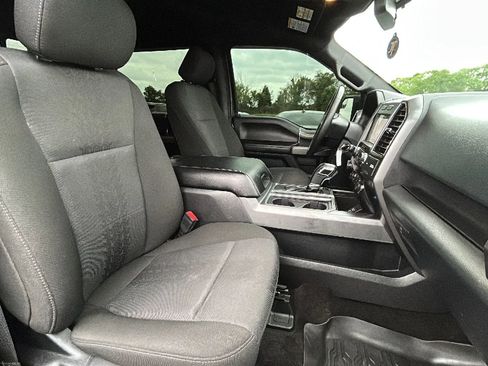 Used 2018 Ford F150 XLT w/ Equipment Group 302A Luxury image 36